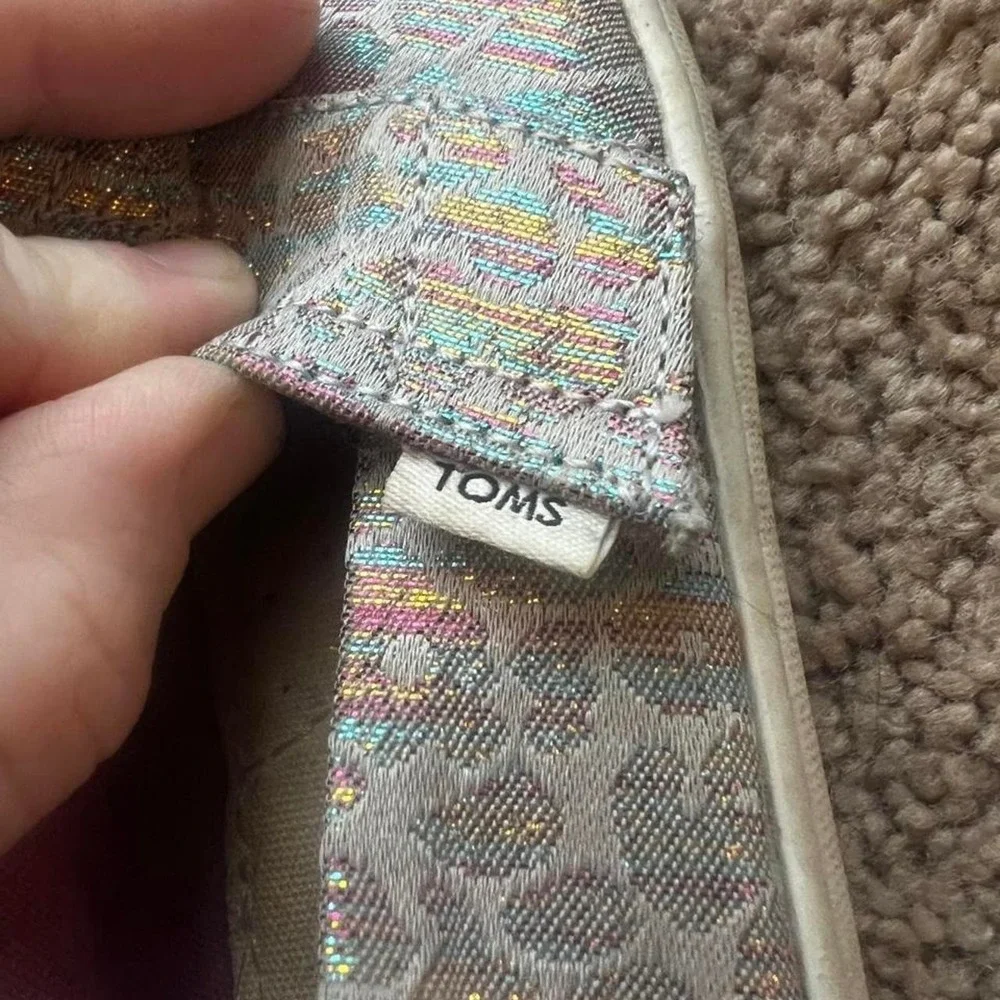 Toddler Silver Girls size 7 Slip on Shoes